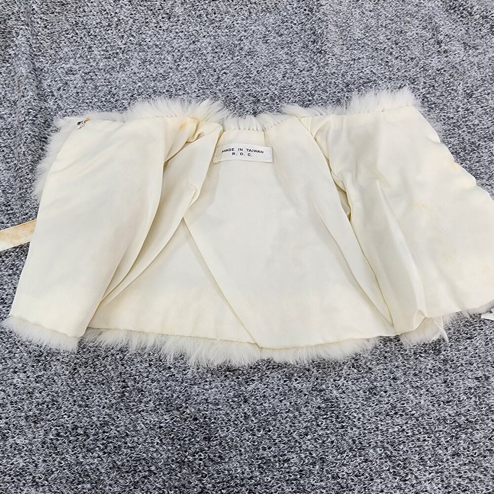 Vintage White Rabbit Fur DOLL COAT Lined Made in Taiwan R.O.C Fits Cabbage Patch - Picture 3 of 9